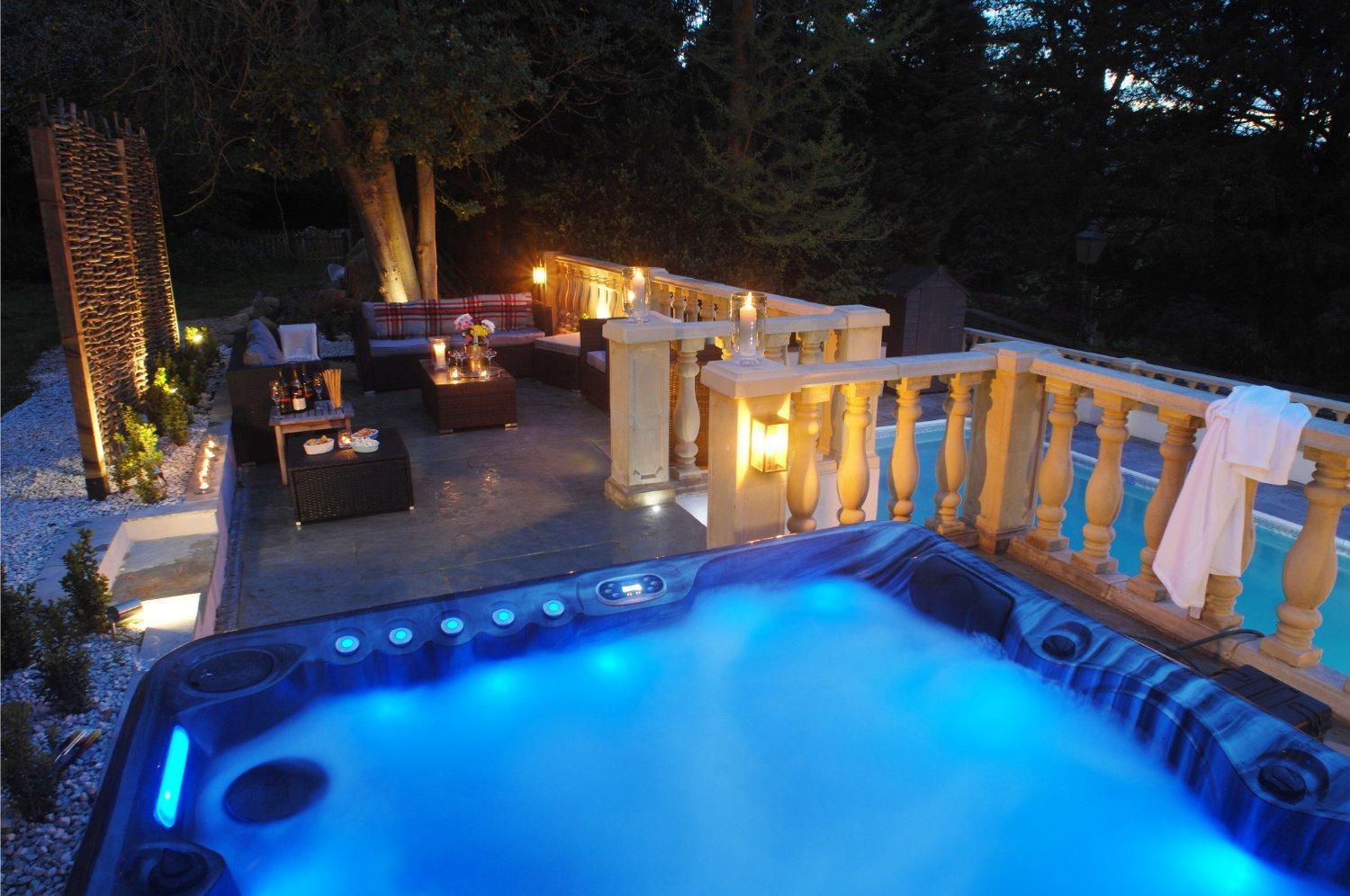 The School Rooms Estate Beautiful, Georgian Apartments With Private Heated Pool And Hot Tub Wifi And Parking Near Bath Box (Wiltshire) Exterior foto