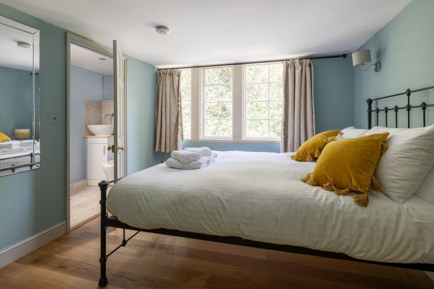 The School Rooms Estate Beautiful, Georgian Apartments With Private Heated Pool And Hot Tub Wifi And Parking Near Bath Box (Wiltshire) Exterior foto